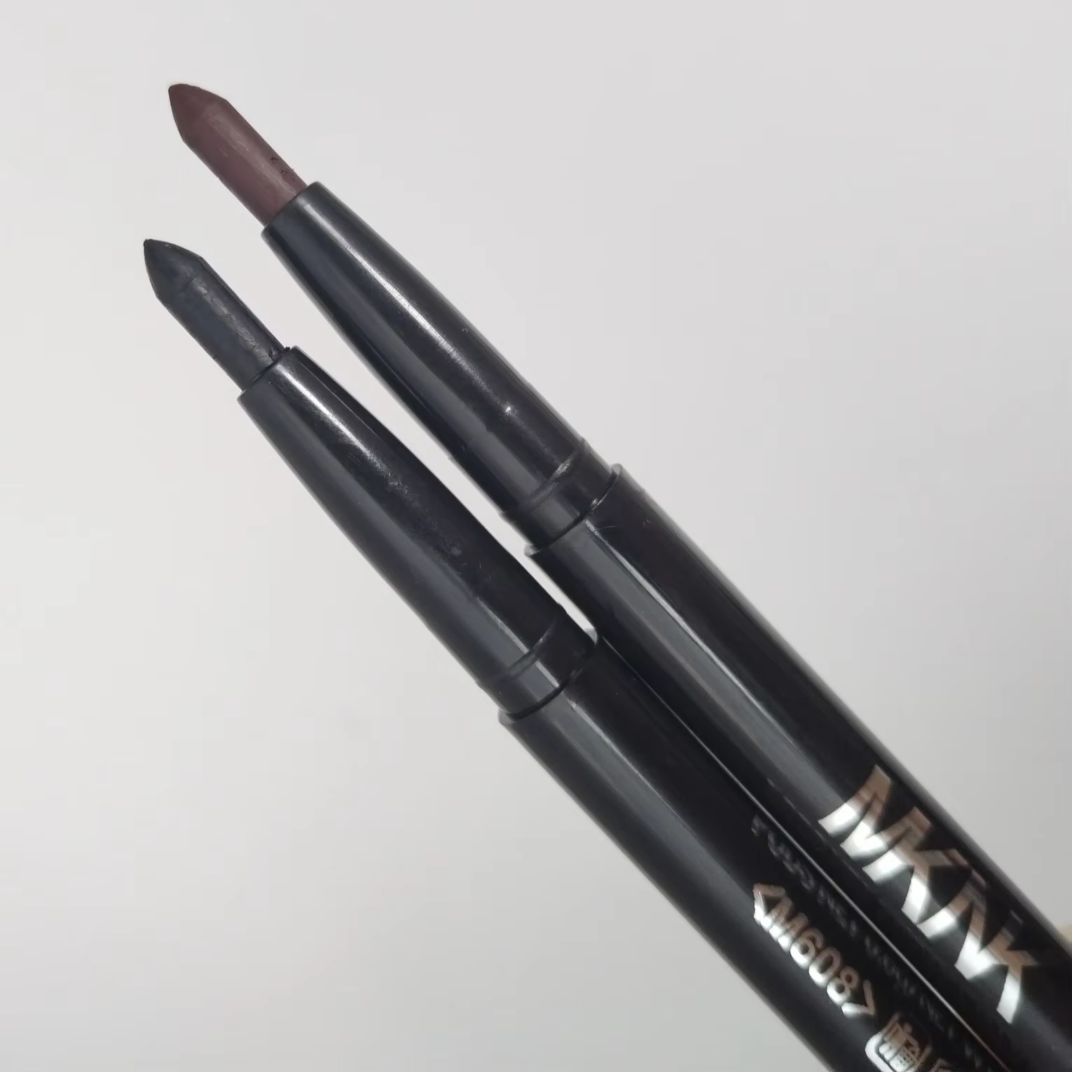 Crayon Eyeliner Waterproof à vaccage Rapide, Gel Soyeux, Outil de Maquillage pour les Yeux, Respectueux de l'Intérieur, 256 Marron et Noir, 3 Pièces