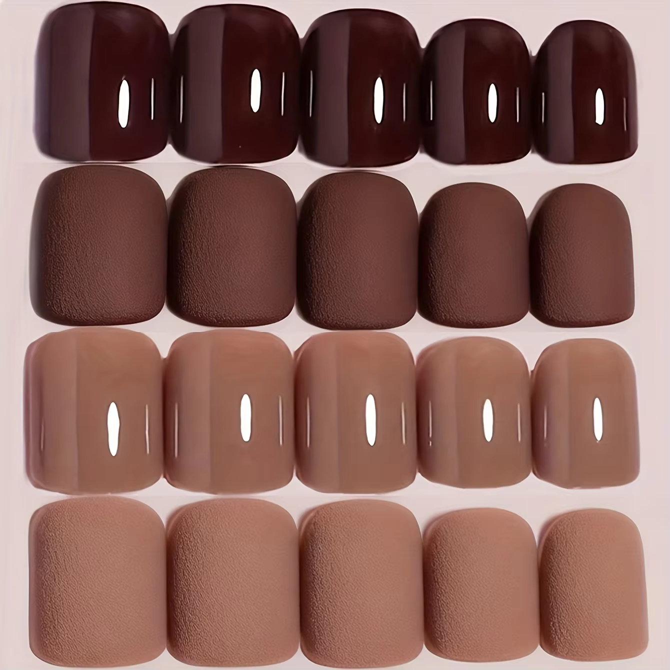 Ongles courts carrés en acrylique