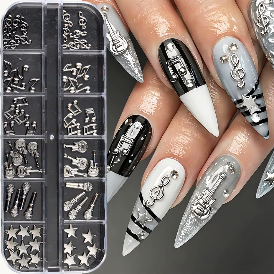 12 compartiments de breloques pour nail art en métal doré et argenté