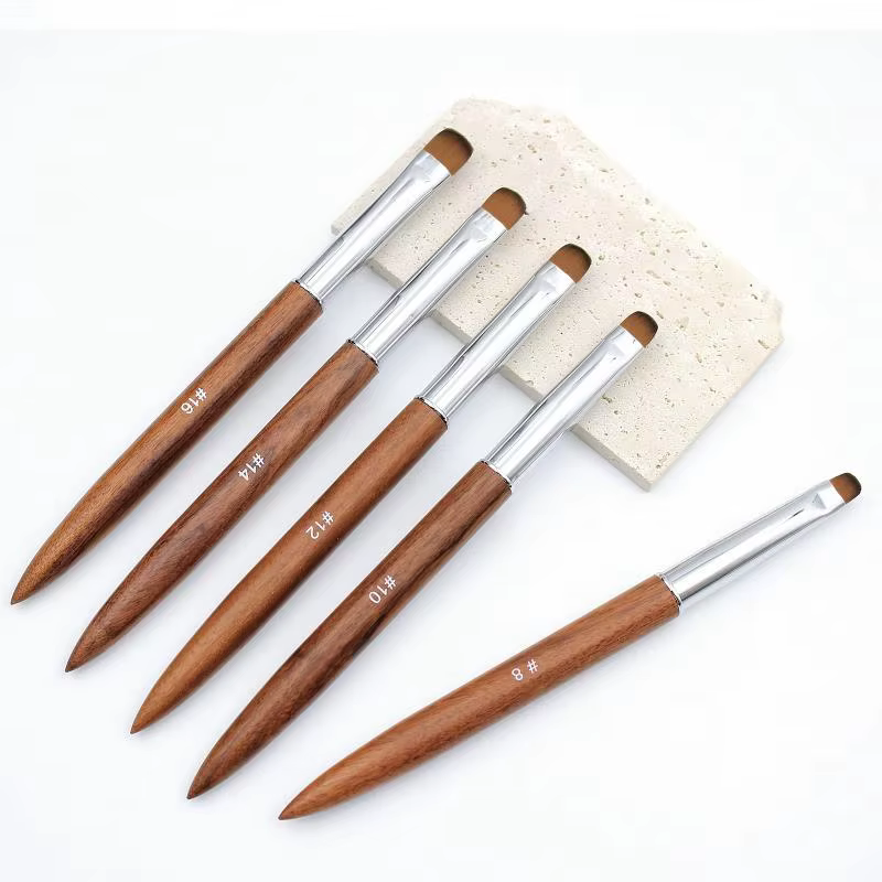 Pinceaux de nail art français