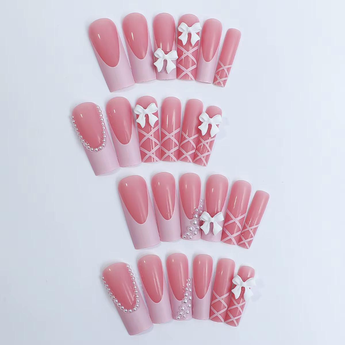 Faux ongles décoratifs avec nœud blanc