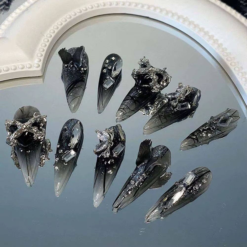 Décorations d'ongles de coeur d'Halloween