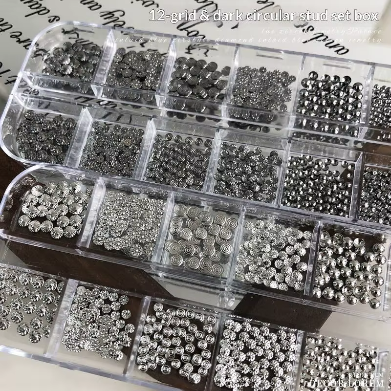 12 Grilles de Charms Métalliques pour Ongles