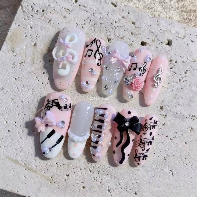 Nouvelles 10 pièces Ongles artificiels faits main Muse Rose Noir