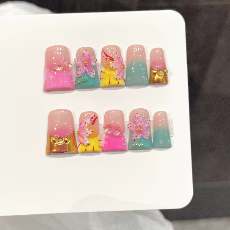 10 pièces français canard Bill faux ongles 3D coeur rubis Nail Art métal strass à la main presse