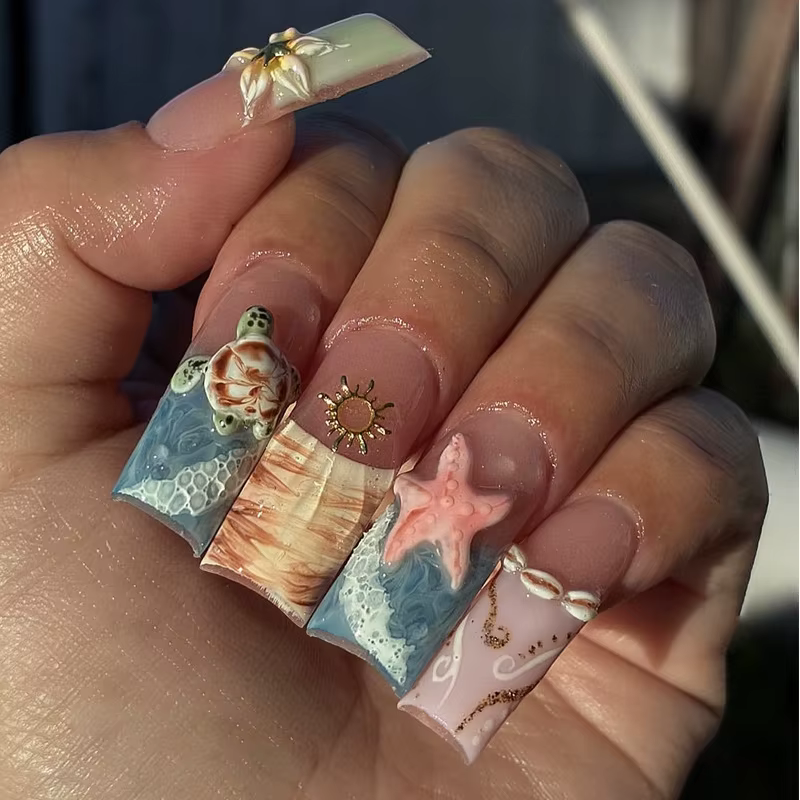 Faux ongles carrés moyens avec colle
