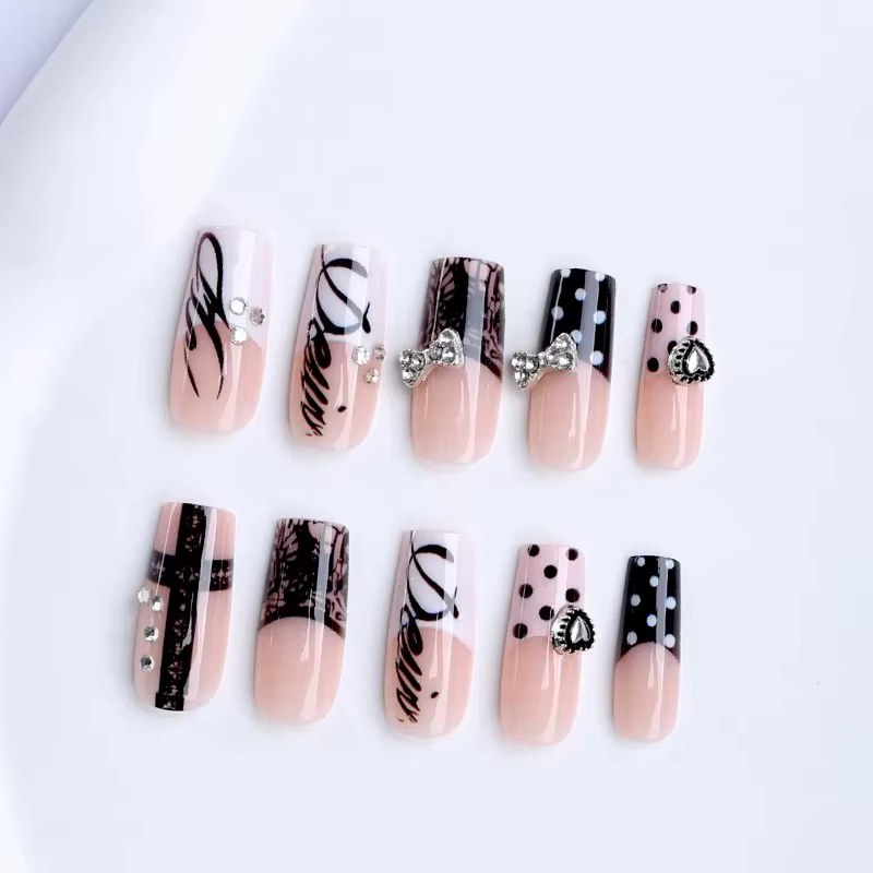 Faux ongles carrés à presser