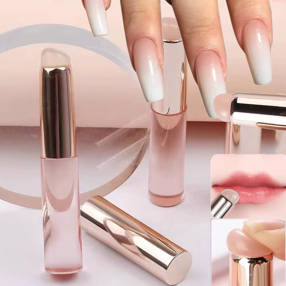 Brosse à ongles en Silicone rose