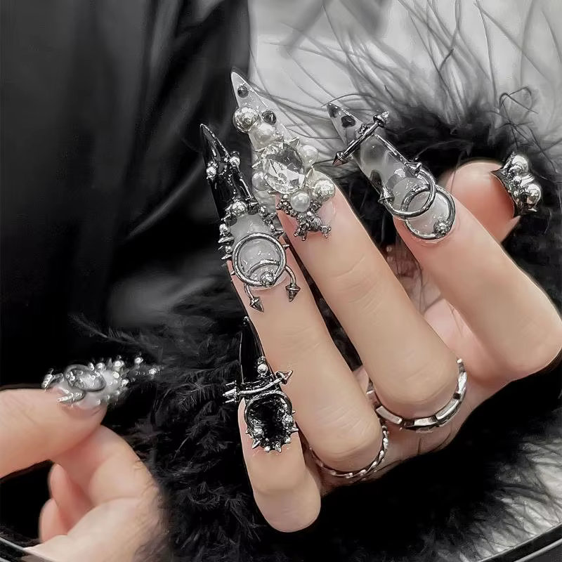 [GLOW] alliage mixte rétro cercle ongles Art breloques 3D Style Punk noir argent pièces d'ongle décoration