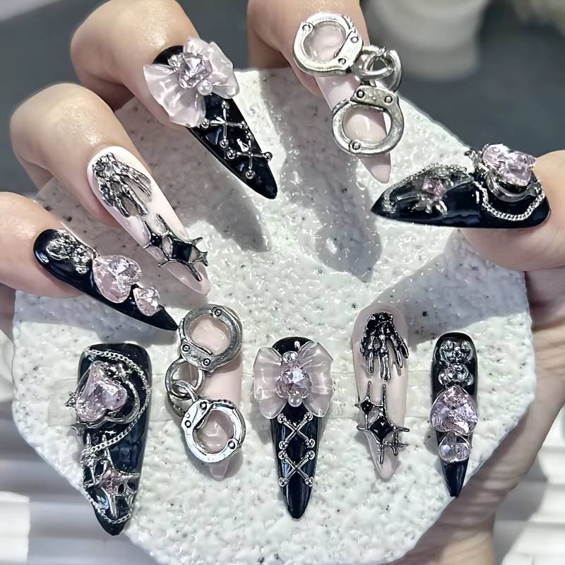 10pcs d'Ongles Faux Faits Main Noirs Roses Longs Pointus y2k Hot Girl Sweet Cool Ongles Portables