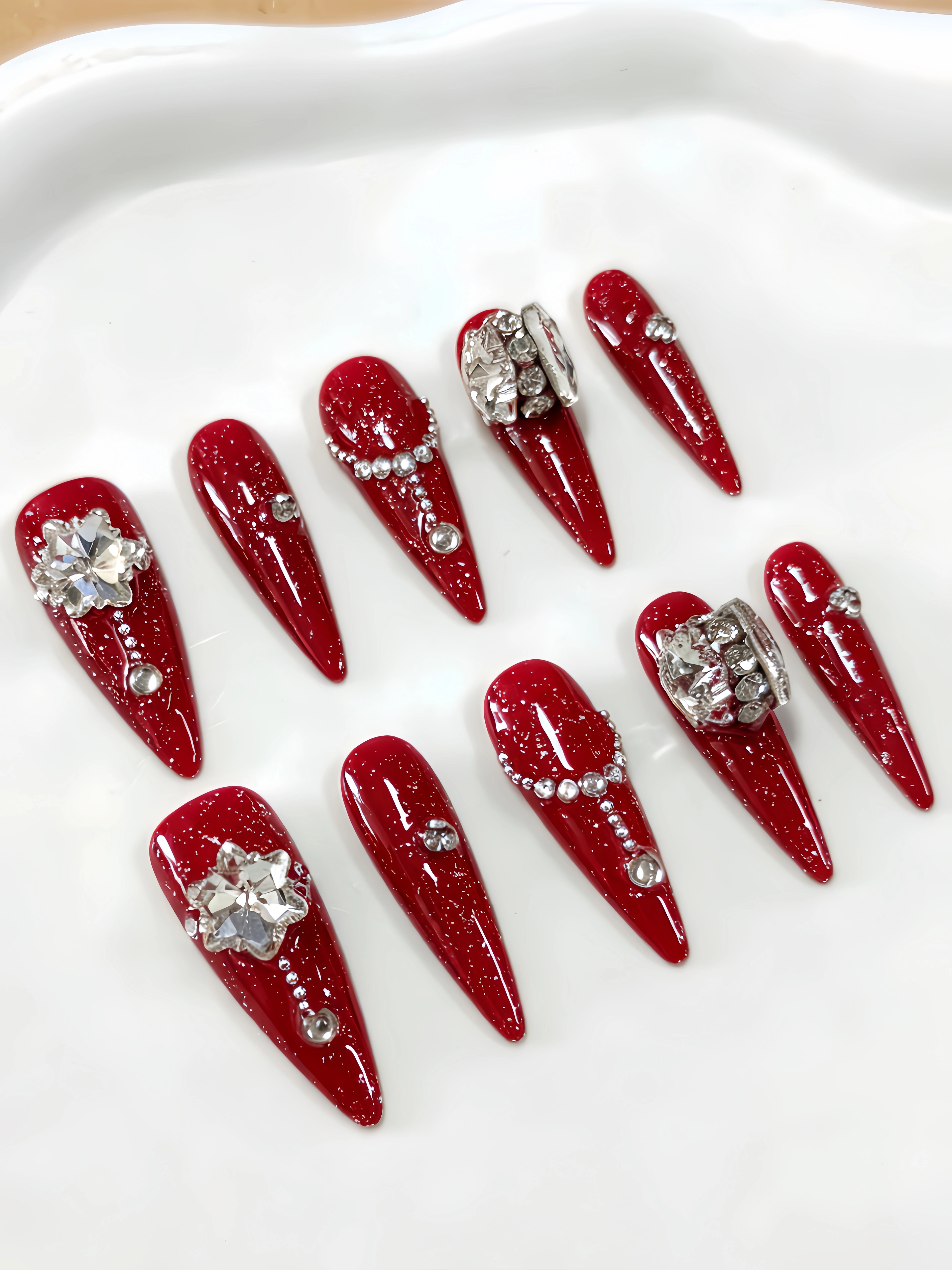 10 faux ongles longs en forme de larme