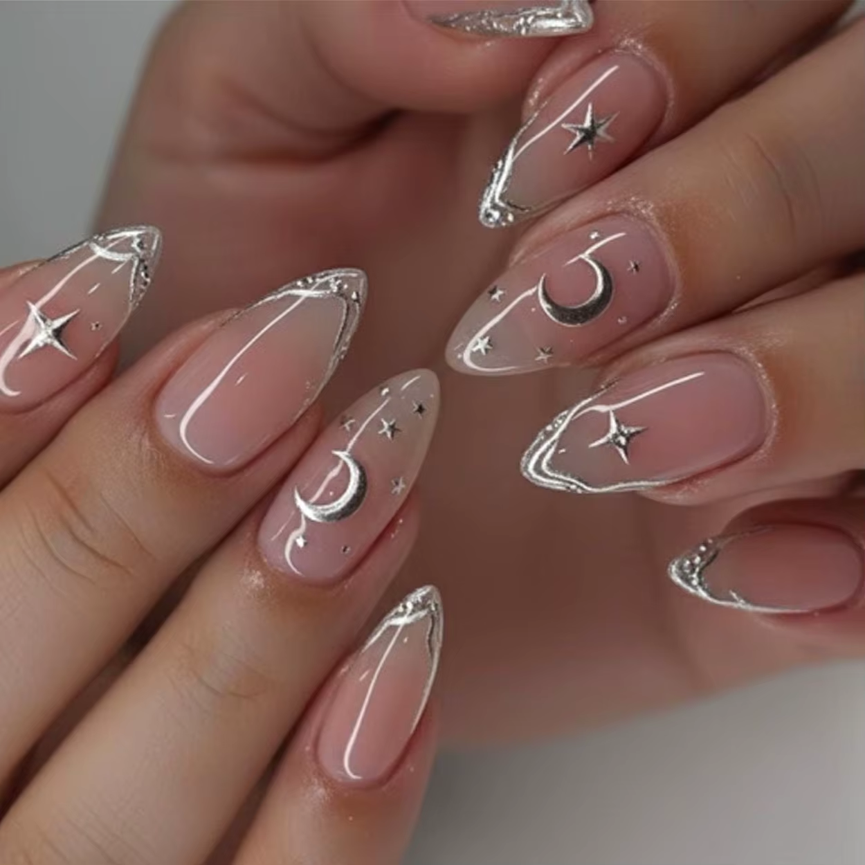 Faux ongles à presser détachables