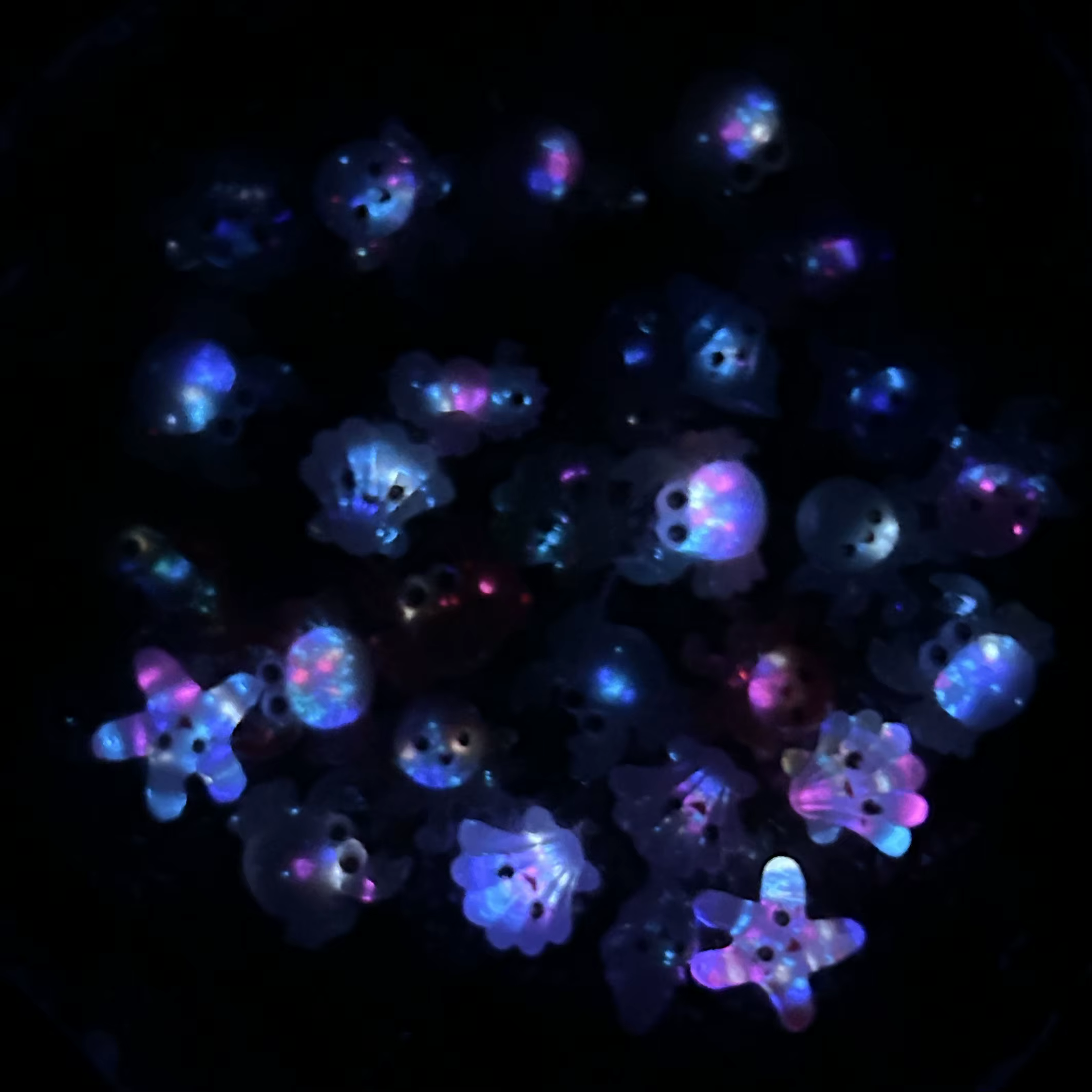 30 pièces Style Multiple mignon poulpe conque résine Nail Art décorations dessin animé lumineux grand oeil Seastar