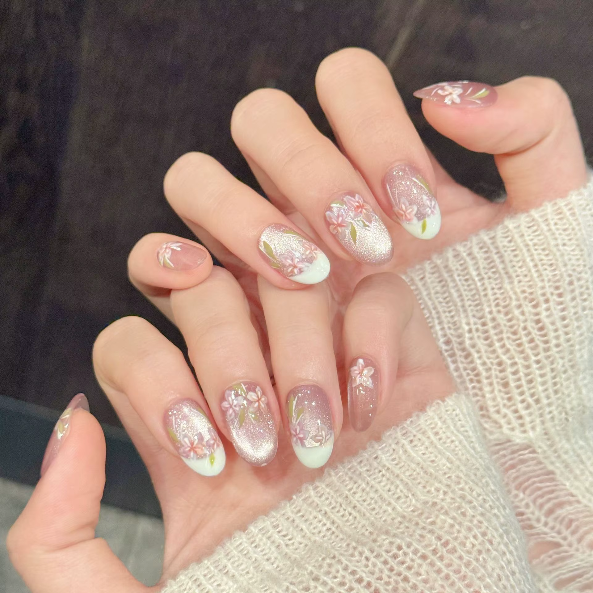 10 faux ongles ovales faits à la main