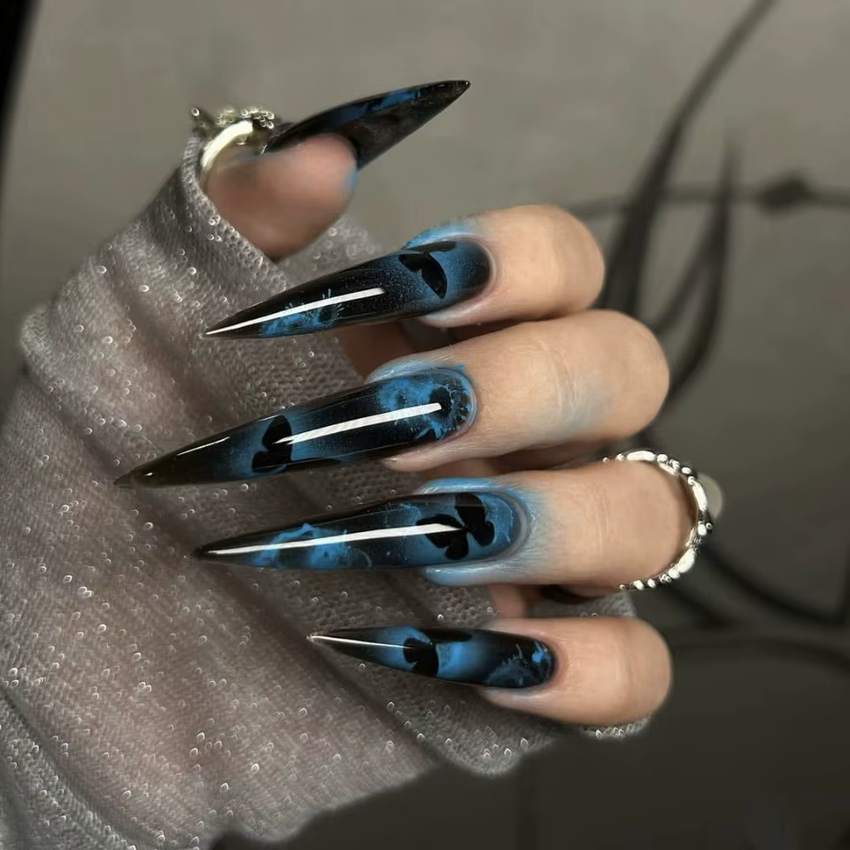 24 pièces bleu foncé papillon Y2k faux ongles épicés filles dégradé français pointu