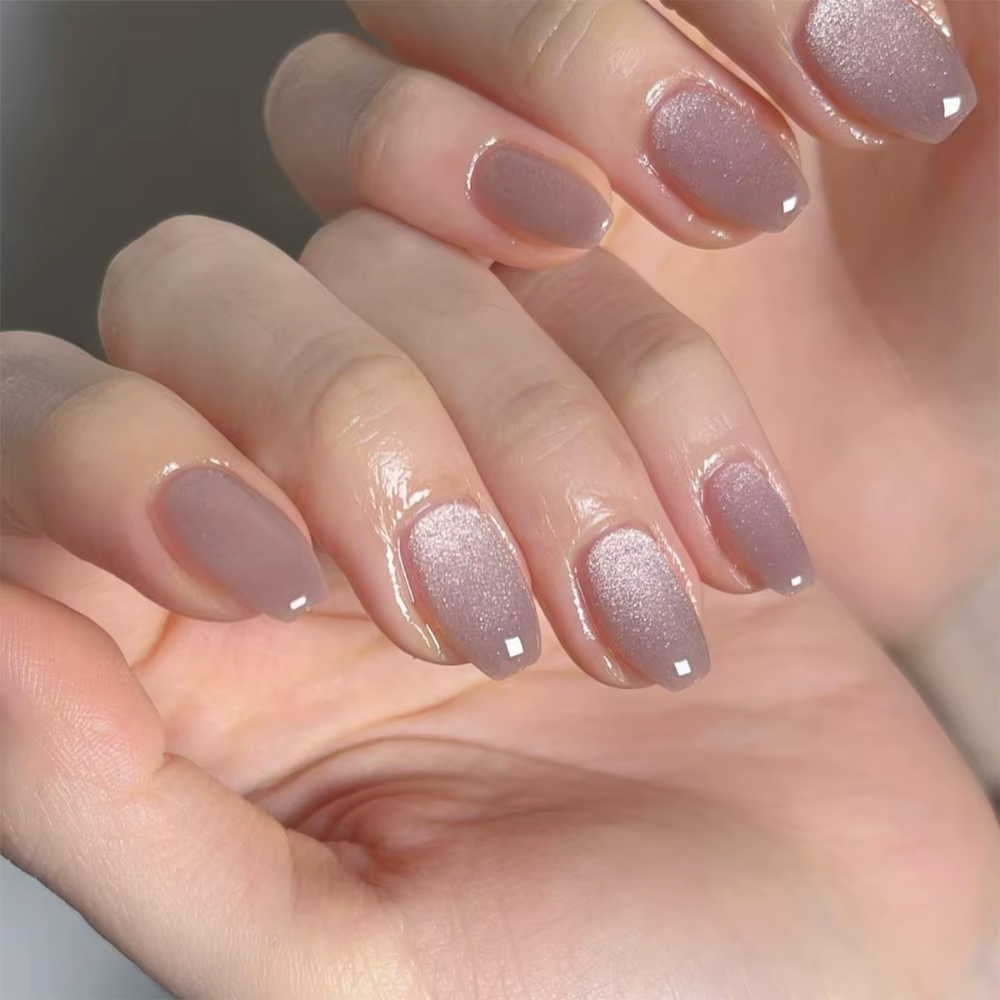 Faux ongles à tête carrée