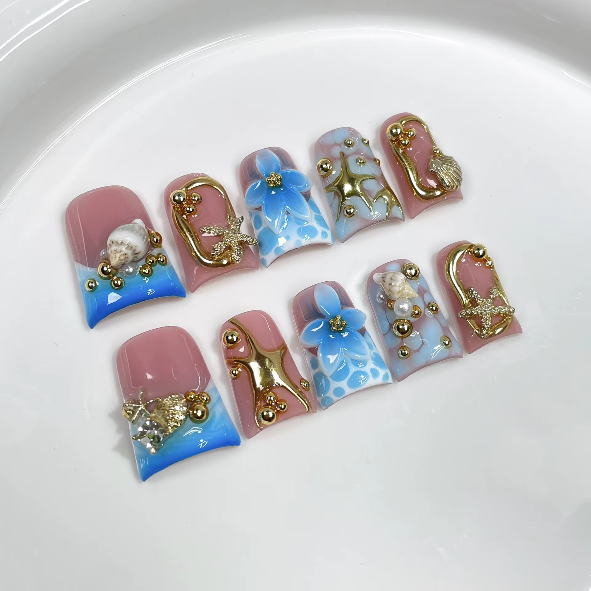 10 pièces bec de canard bleu presse à la main sur les ongles faux