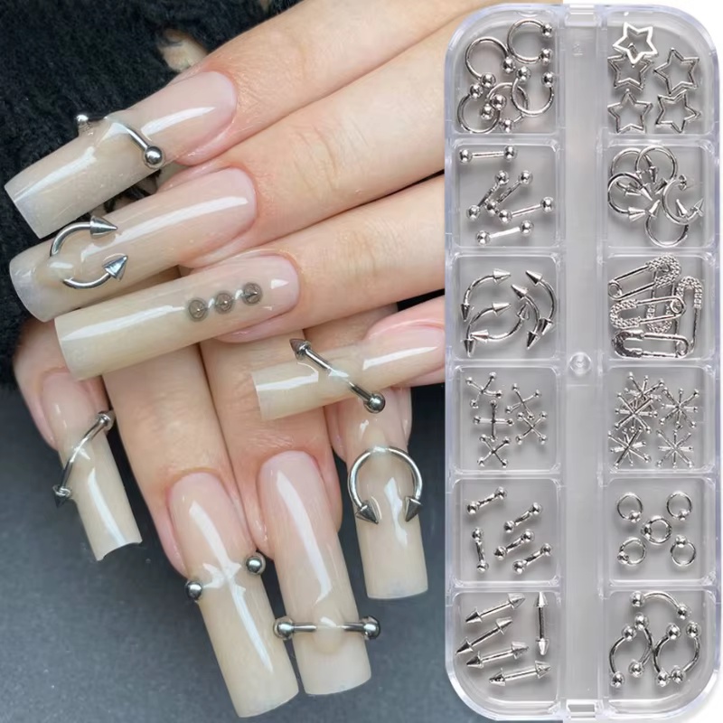 12 grilles Goth Punk ongles breloques goujons Y2K Piercing conceptions métallique argenté