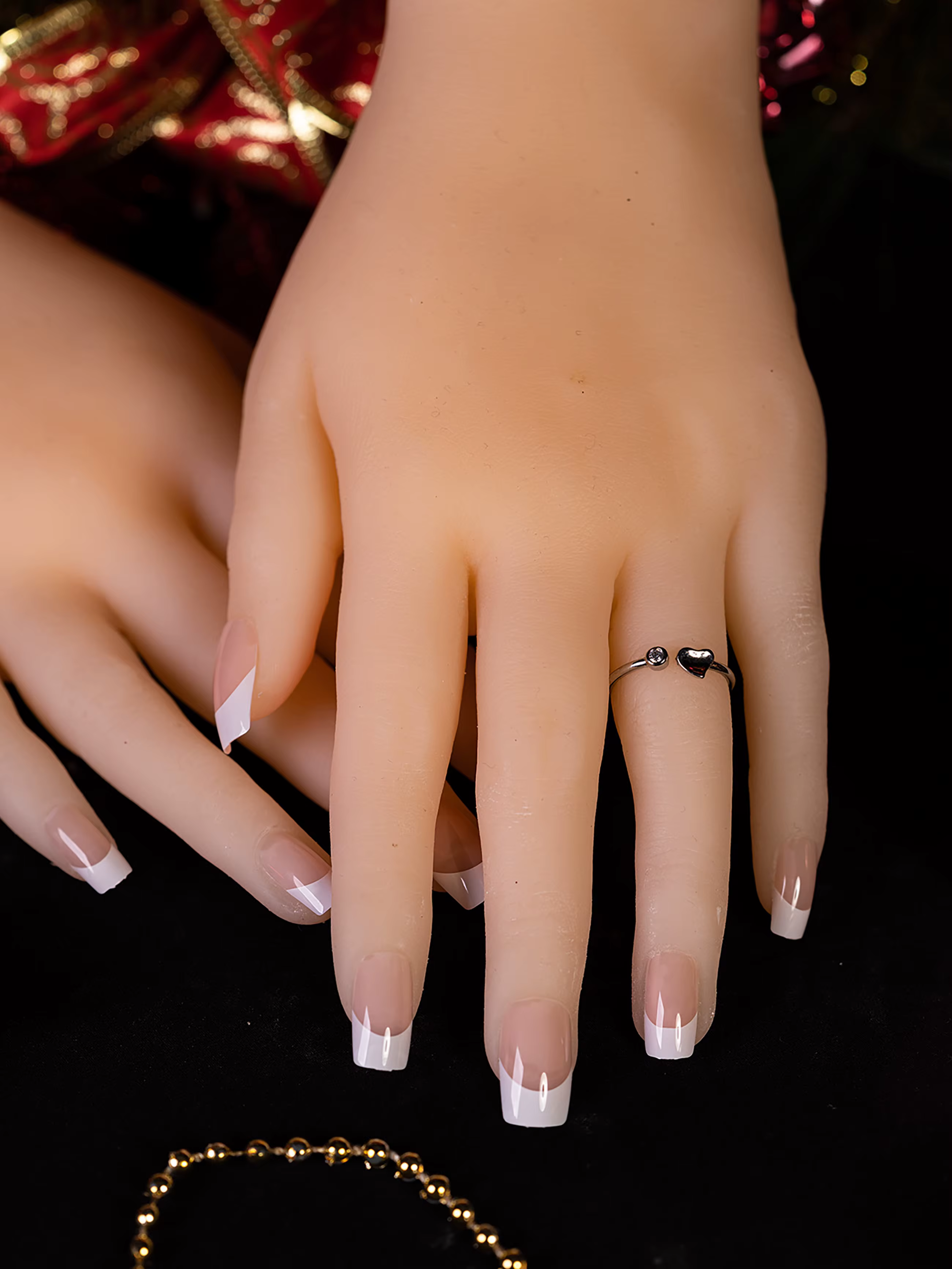Mannequin en silicone pour la pratique des ongles