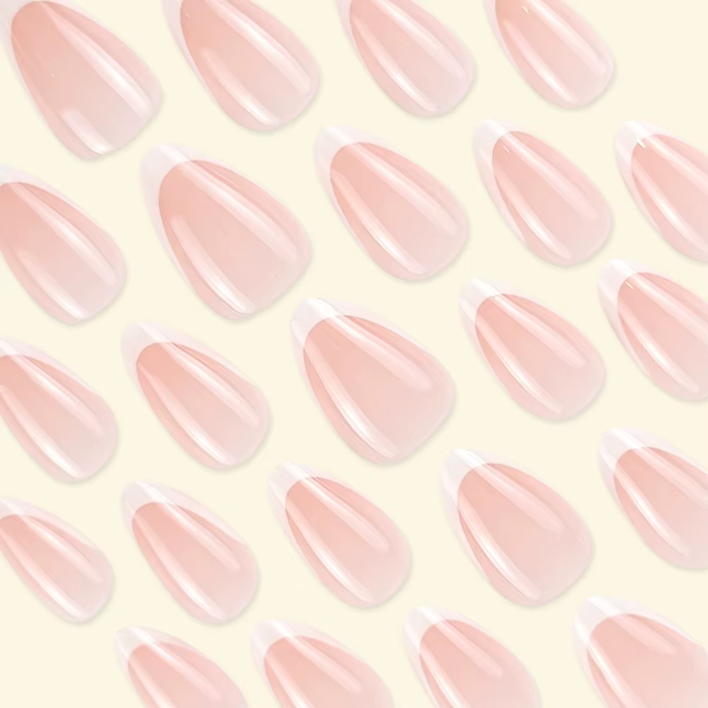 30 faux ongles français courts en amande