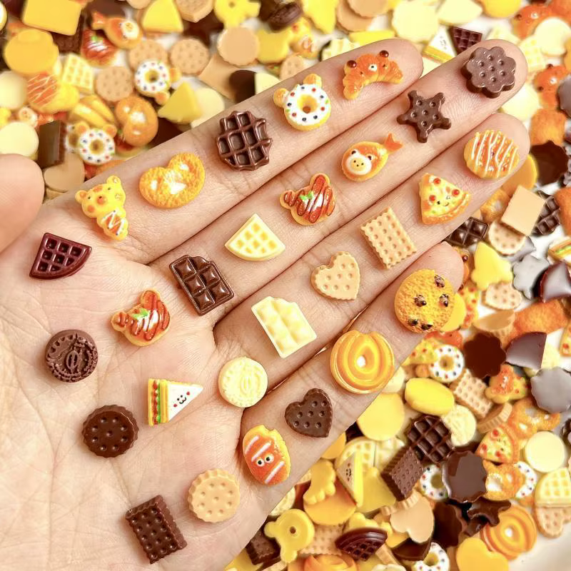 Ours créatif crème glacée chocolat Nail Art accessoires mignon simulé sourire Sandwich étoile Biscuit Dessert ongles