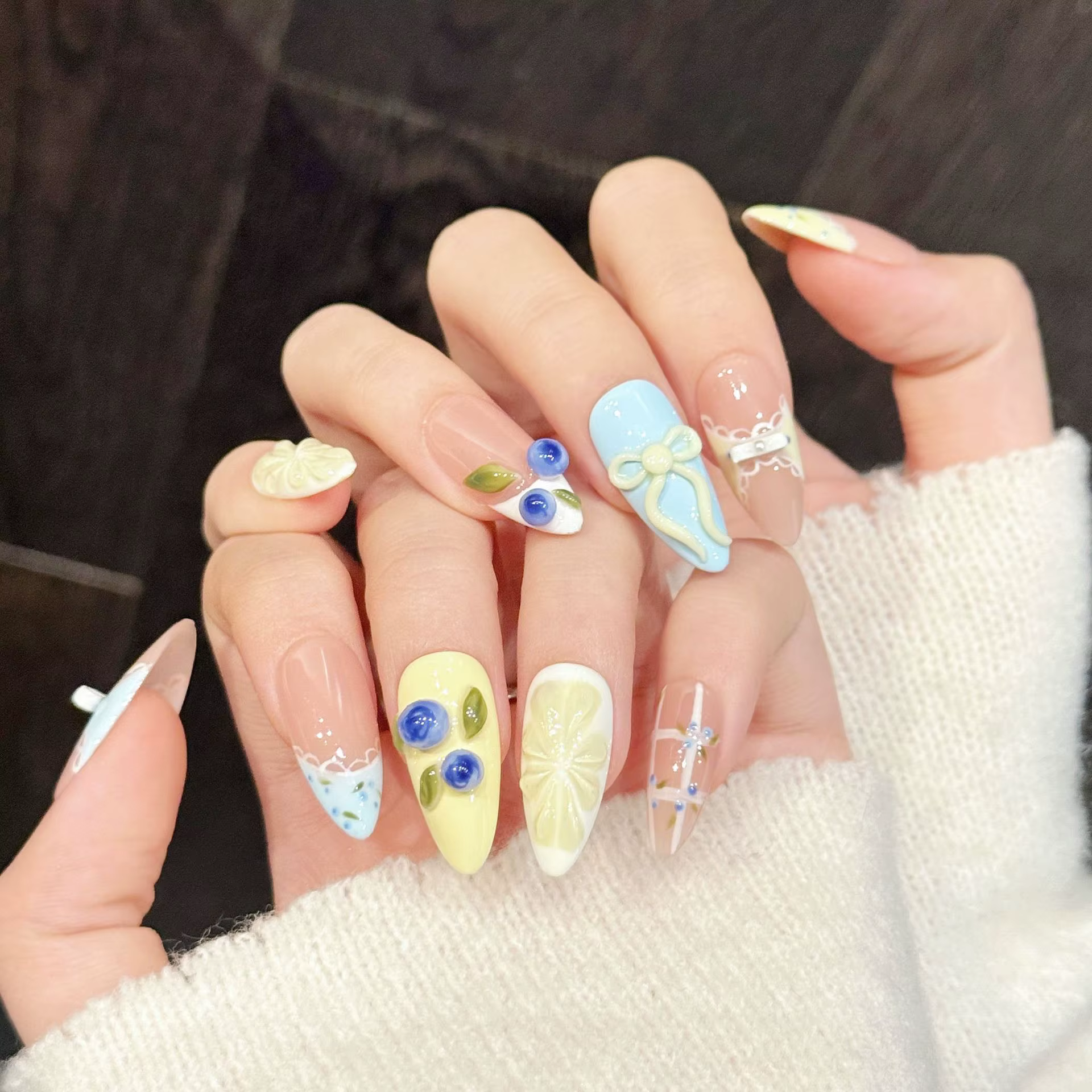 10 pièces Style coréen faux ongles faits à la main 3D citron myrtille nœuds papillon conceptions presse