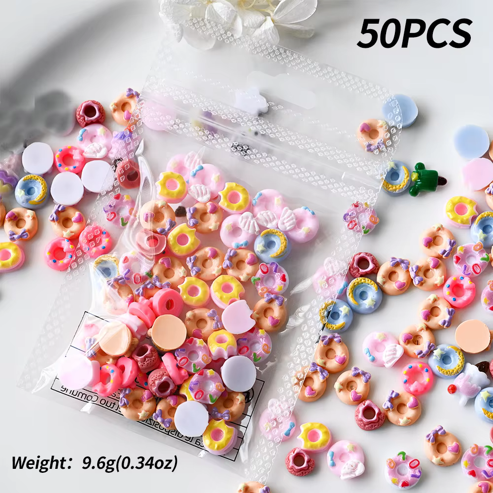 50 pièces 3D mixte Kawaii beignets Nail Art breloques dessin animé Dessert/beignet ongles décorations pour bricolage artisanat cheveux manucure accessoires