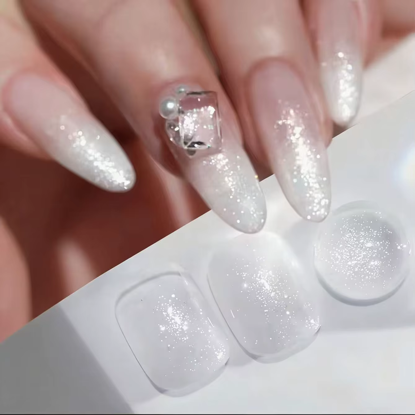 MIANEL 12ML Glittery Moonlight Coconut Milk 2026 Nouveau Vernis à Ongles Gel Scintillant Blanc Lacté Fin Populaire