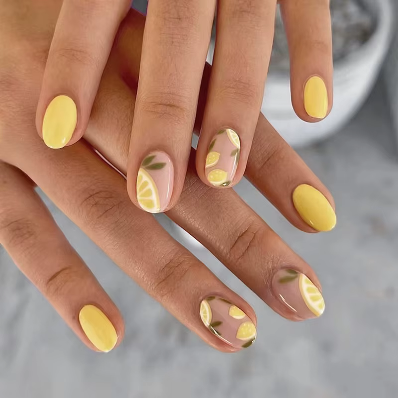 24 faux ongles ronds jaunes citron estivaux mignons avec motifs