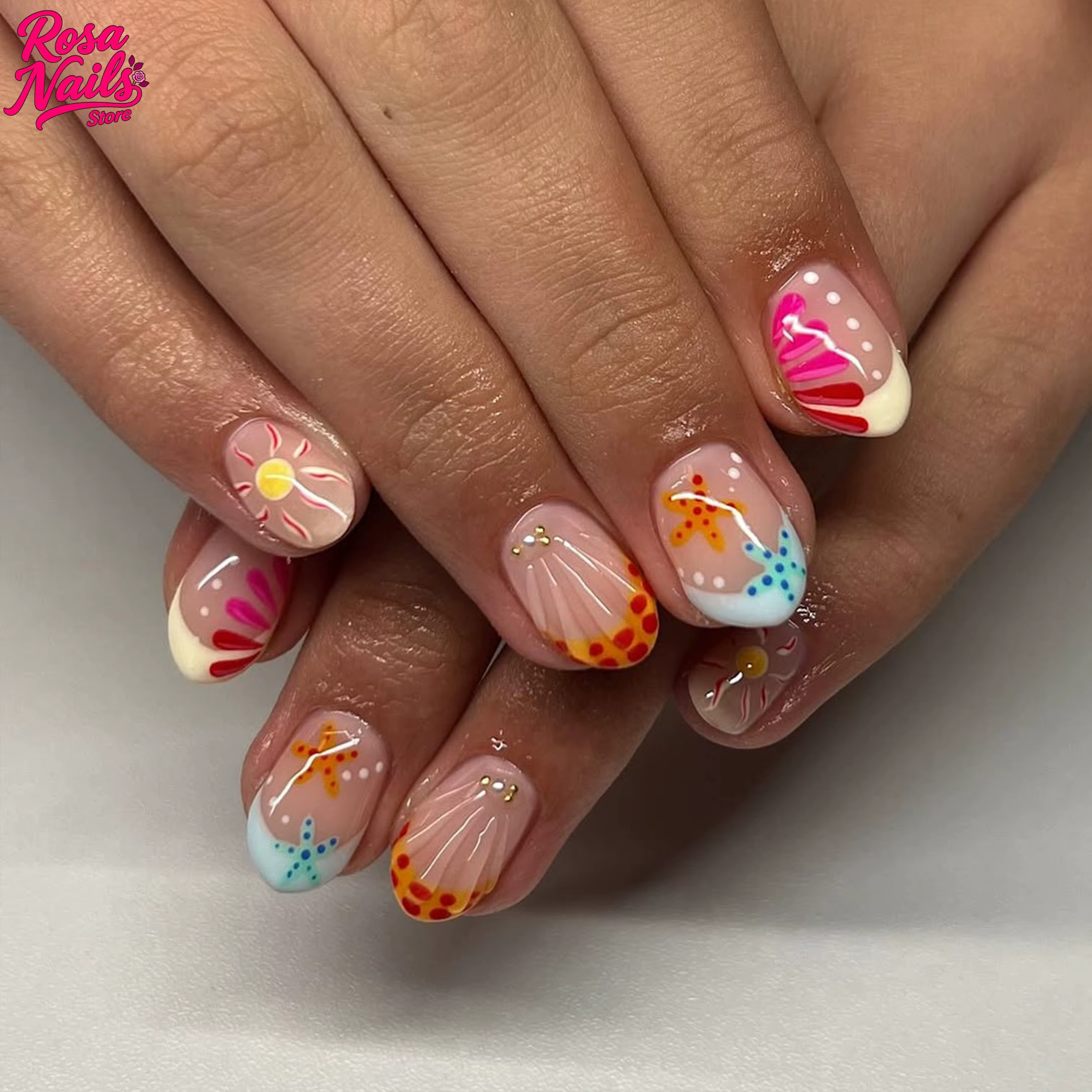 Ongles courts d'été en acrylique fait à la main