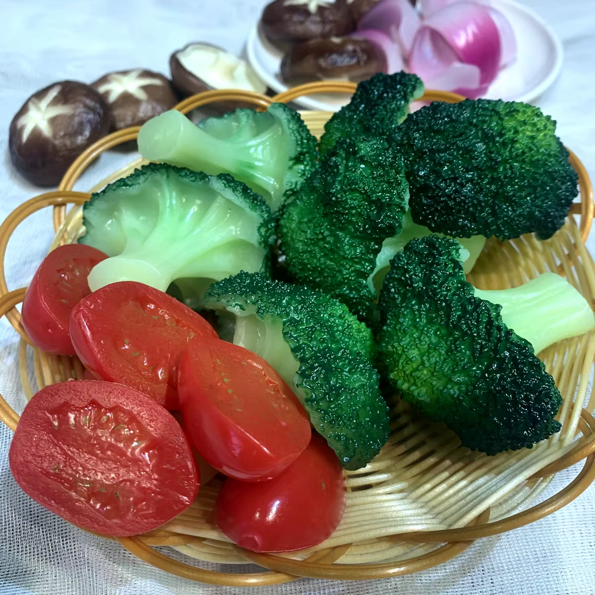 Faux légumes-brocoli artificiels réalistes, tomates, tranches d'oignon, champignons pour décoration de cuisine à domicile, faux accessoires alimentaires, artisanat de bricolage