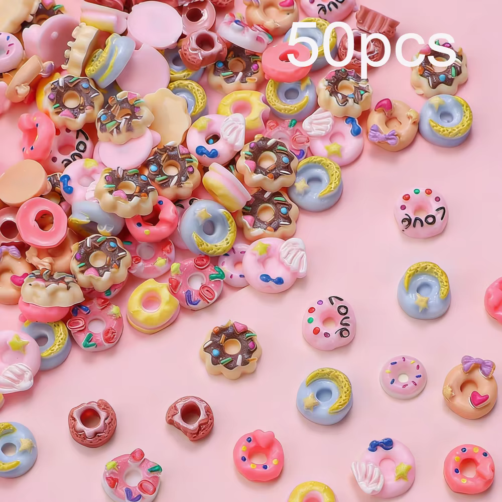 50 Breloques 3D Mixtes en Forme de Donut pour Ongles