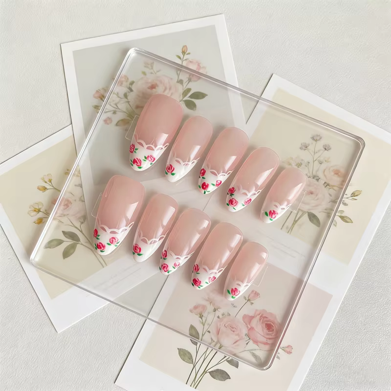 10 faux ongles à presser faits main en dentelle rose