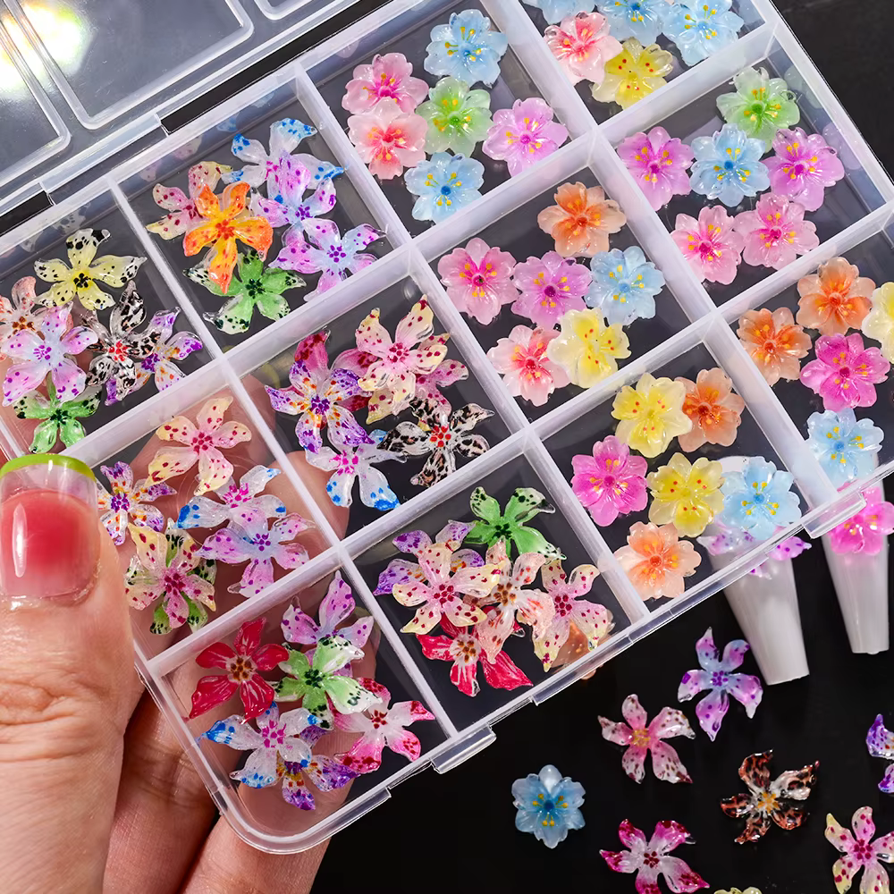 72 pièces/boîte Hawaii Hibiscus Lily Floral Nail Art breloques 3D gelée colorée cristal doux fleur décoration des