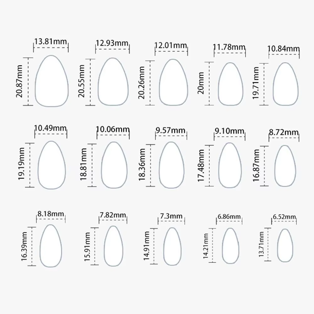 Faux ongles longs en amande pour manucure