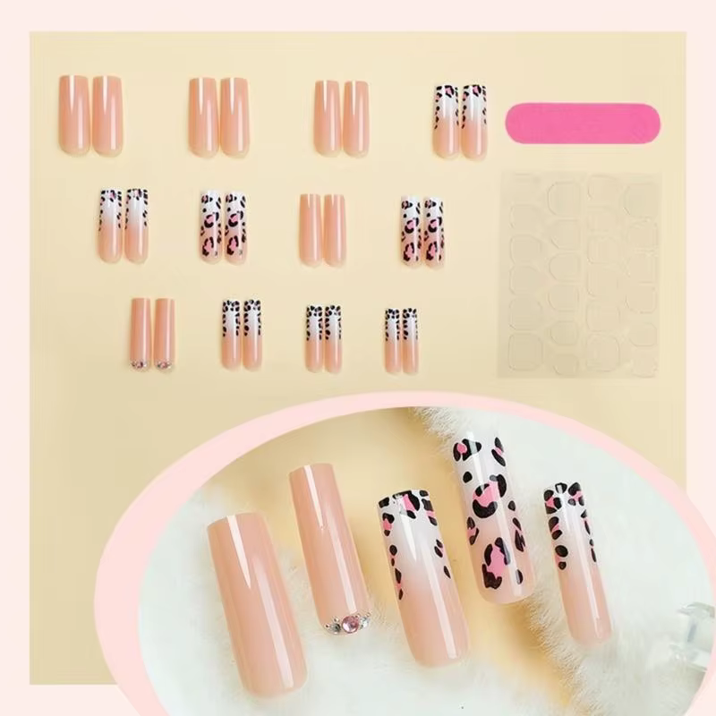 831E 24pcs Leopard Fake Cercine Press on False Tips Artificiel