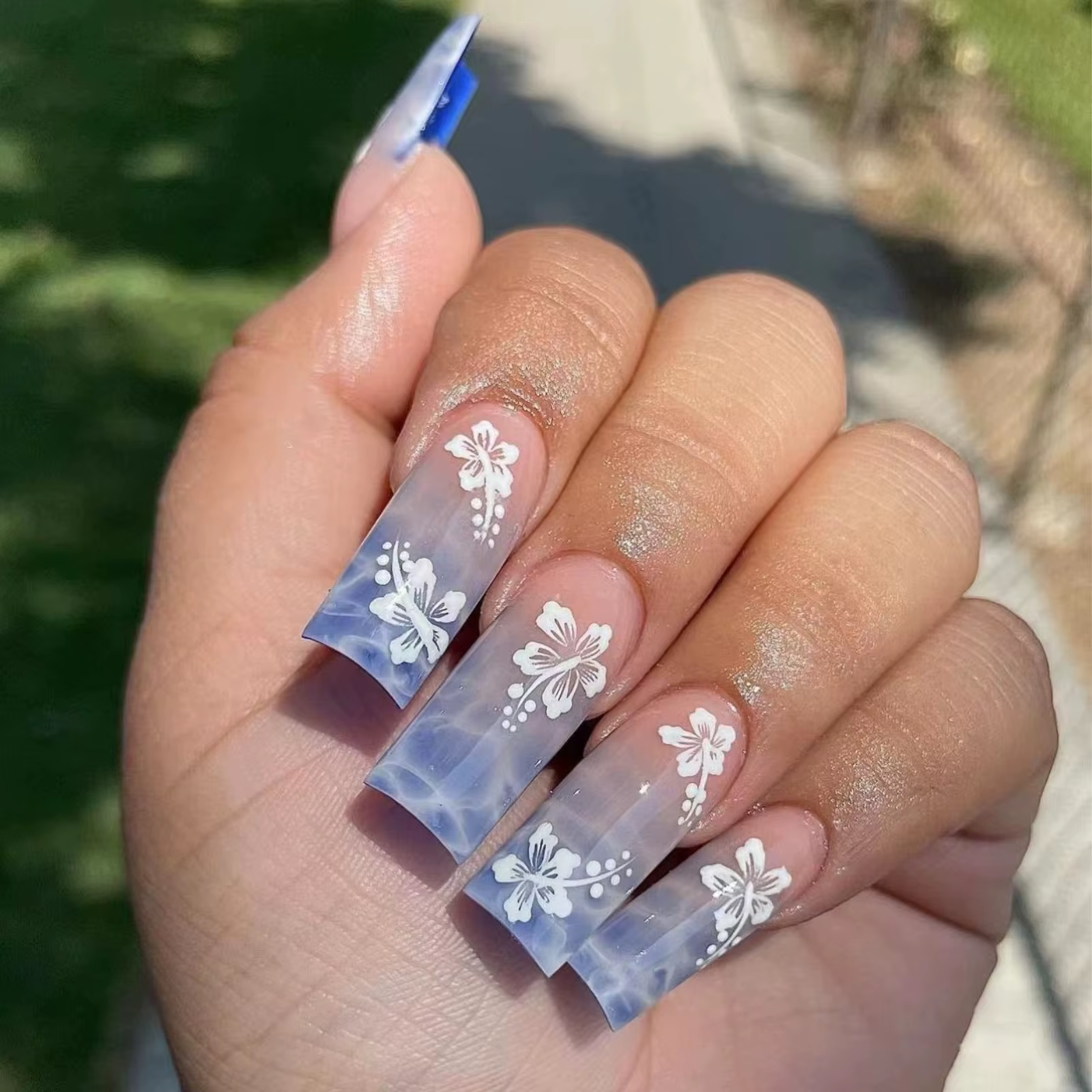 Faux ongles en nickel é bleu N64.avec ondulations de l'eau de l'océan