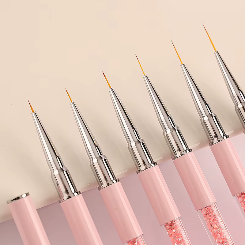 Brosse à Ongles Rose pour Salon de Manucure
