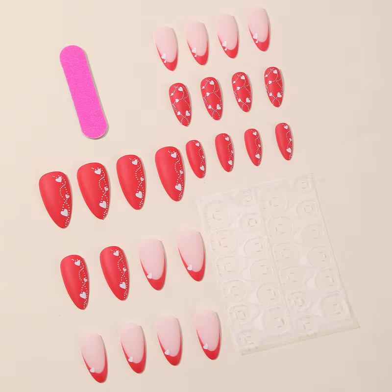 24 faux ongles rouges mats en amande à presser