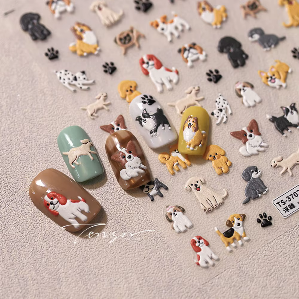Autocollants 5D pour Ongles de Chien de Dessin Animé Mignon
