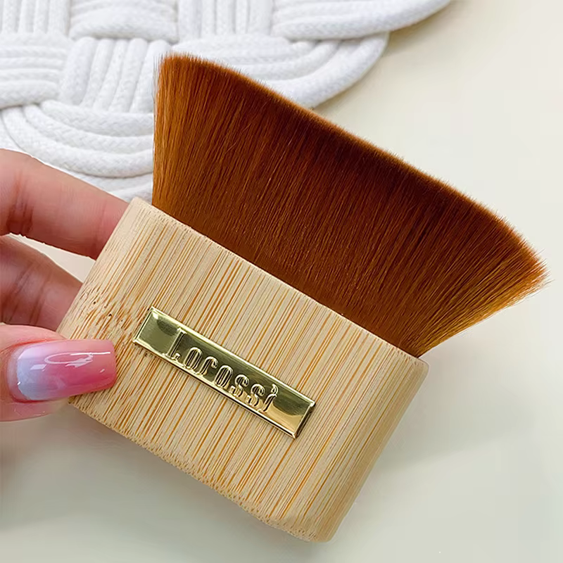 Outil de nettoyage des ongles en bois