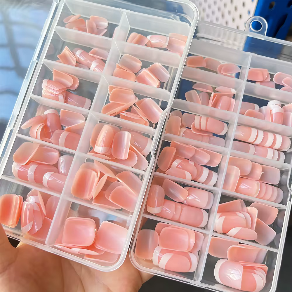 120 pièces noël nu rose français faux ongles court forme ovale couverture complète