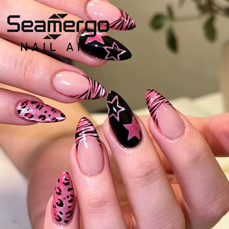24 faux ongles roses brillants à presser