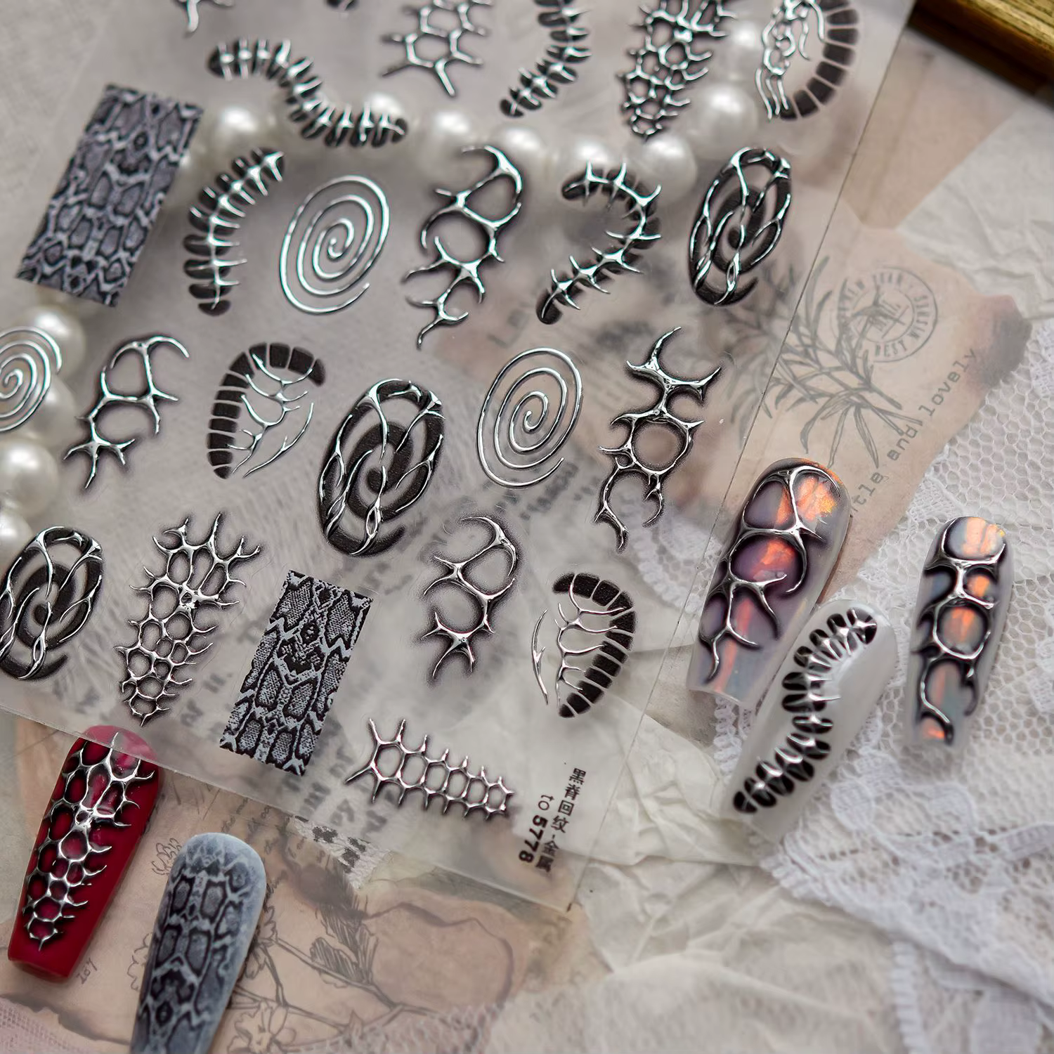 Autocollants pour ongles en métal style punk