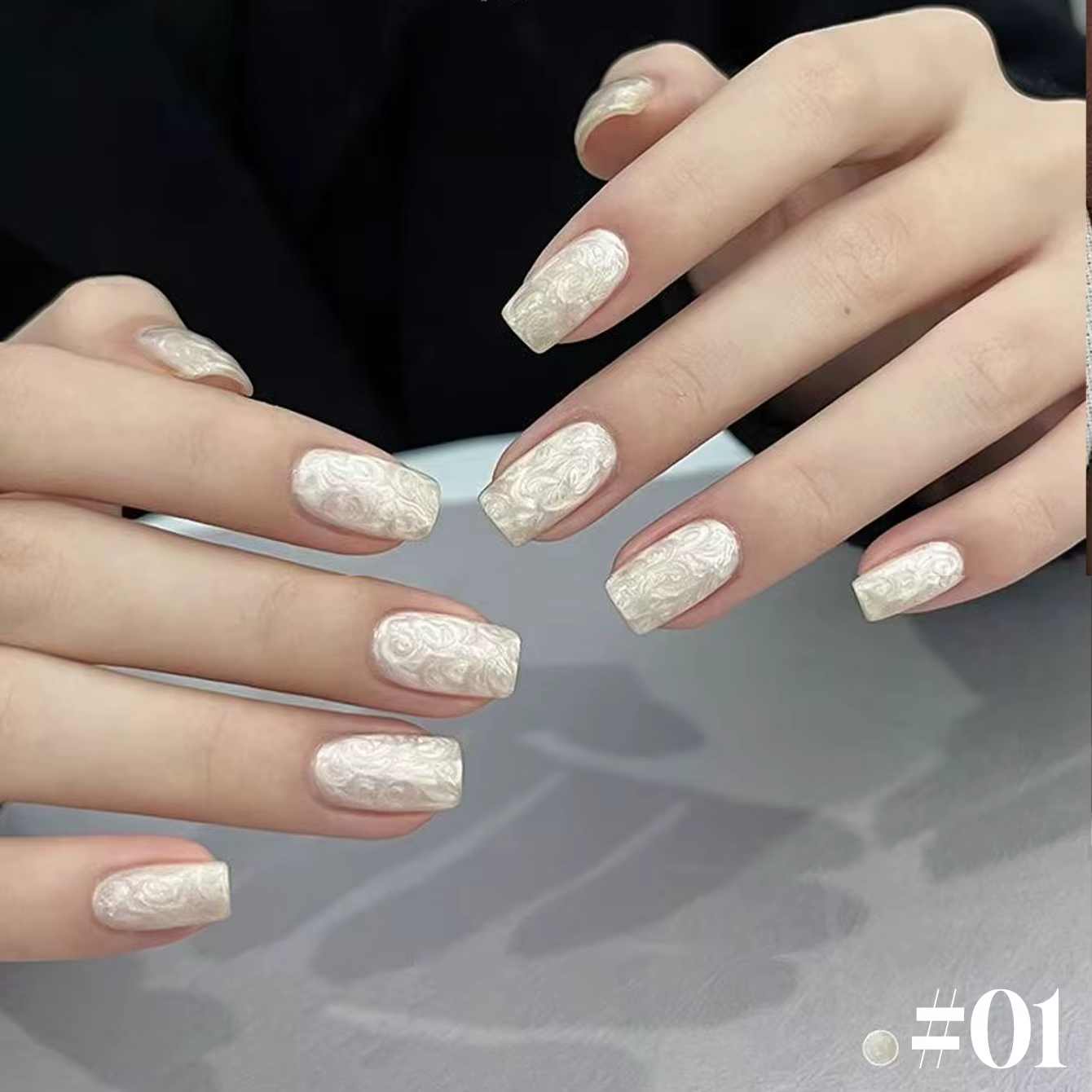 Nouveau Vernis à Ongles Gel Populaire 2026 Effet Nacré Polarisé Brillant Texture