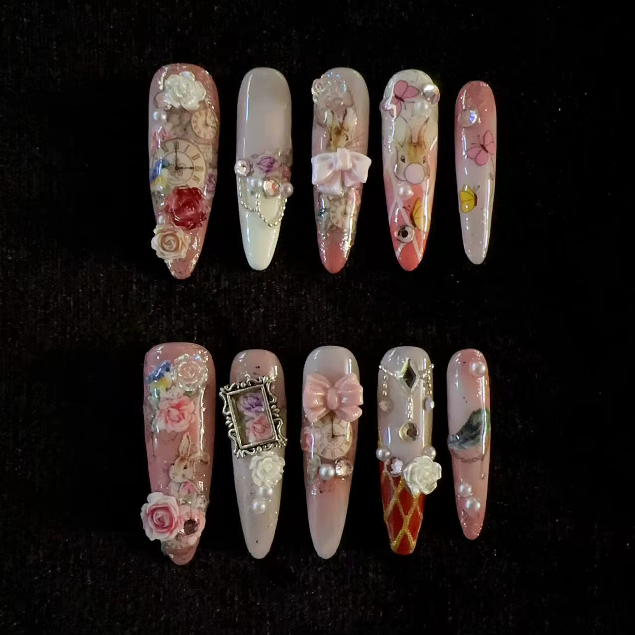 Ongles à coller vintage Lolita conte de fées motif lapin, forme amande longue, stiletto, faits à la main, dégradé rose nude avec nœud rose 3D
