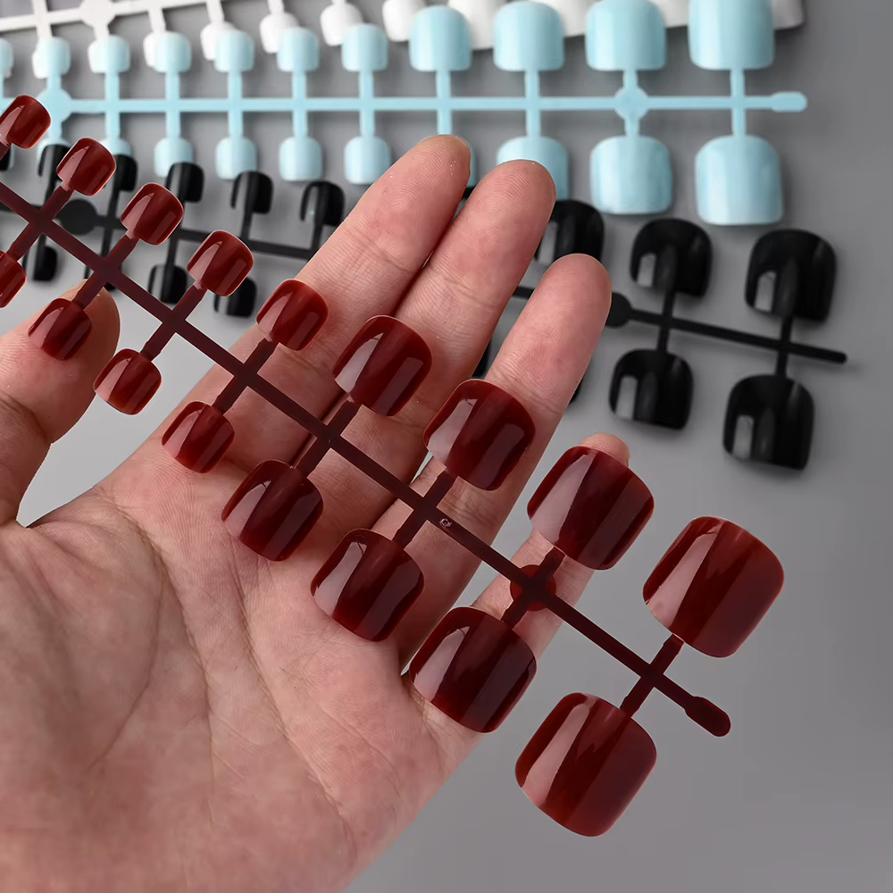 Faux Ongles Courts et Carrés pour Femme et Fille
