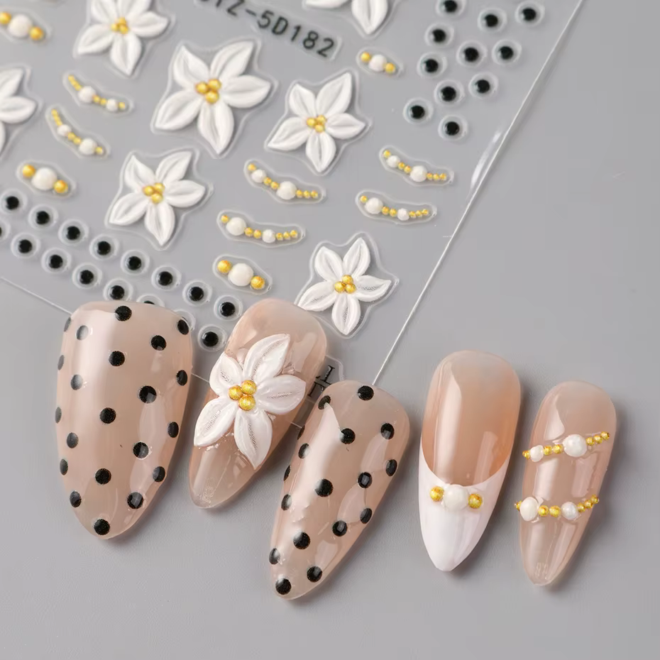 Autocollants pour ongles à motifs floraux tropicaux - Design floral blanc et à pois